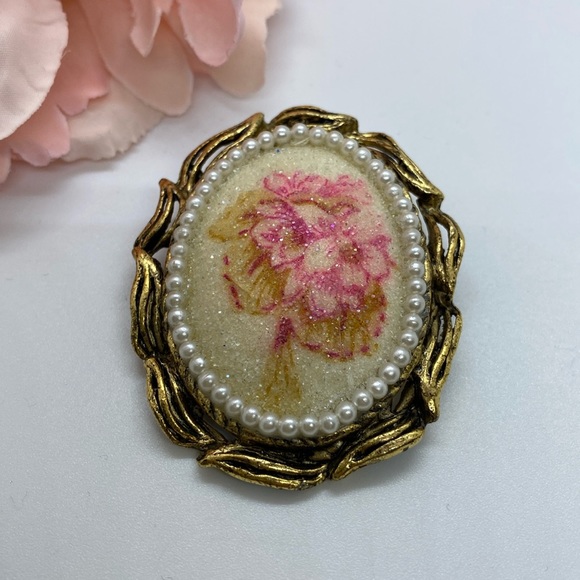 Vintage Sugar Glass Pink Floral Brooch Pendant - Picture 1 of 6